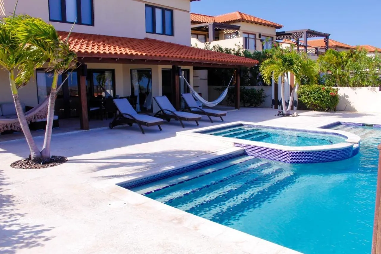 Luxurious House With Private Pool In Tierra Del Sol Resort&Golf Palm Beach Aruba