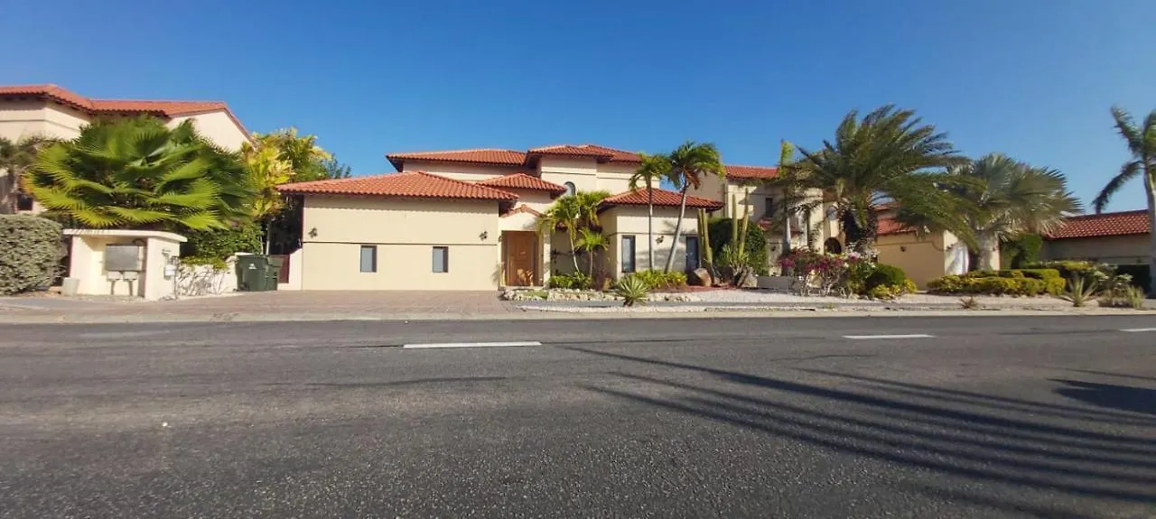 Luxurious House With Private Pool In Tierra Del Sol Resort&Golf Palm Beach